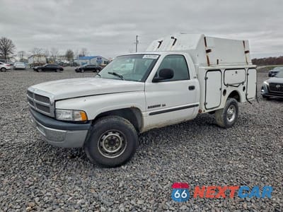 2001 DODGE RAM UTILITY / SERVICE TRUCK 3B7KC26Z51M271832 - główne zdjęcie licytacji z USA - miniatura