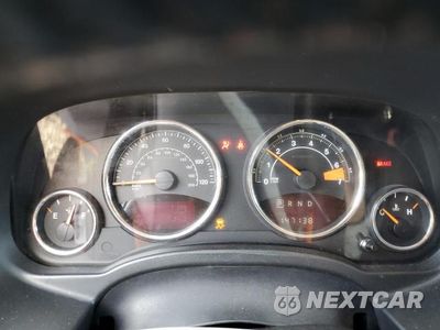 Zdjęcie 9 z 12 samochodu: 2014 JEP COMPASS LI VIN:1C4NJDCB1ED659146 - miniatura