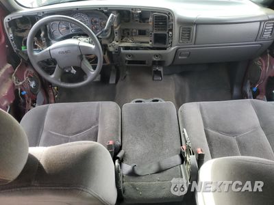 Zdjęcie 8 z 12 samochodu: 2007 GMC NEW SIERRA C1500 CLASSIC VIN:2GTEC13V271134825 - miniatura