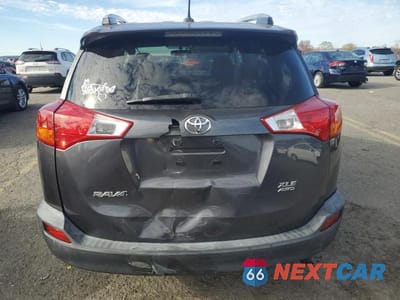 Zdjęcie 6 z 14 samochodu: 2014 TOYOTA RAV4 XLE VIN:2T3RFREV5EW196194 - miniatura