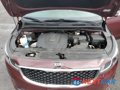 Zdjęcie 12 z 13 samochodu: 2017 KIA SEDONA LX VIN:KNDMB5C19H6244770 - miniatura