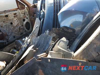 Zdjęcie 8 z 11 samochodu: 1994 FORD MUSTANG VIN:1FALP4047RF132739 - miniatura