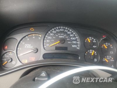 Zdjęcie 9 z 12 samochodu: 2005 GMC NEW SIERRA K3500 VIN:1GTJK33245F932784 - miniatura