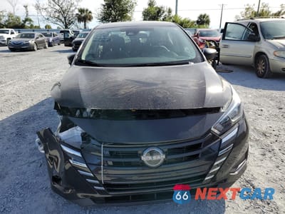 Piąte zdjęcie samochodu w środku: 2023 NISSAN VERSA S VIN:3N1CN8DVXPL832173 - miniatura