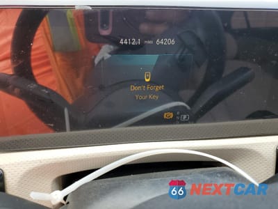 Zdjęcie 9 z 15 samochodu: 2021 MERCEDES-BENZ CLA 250 VIN:W1K5J4GB2MN152524 - miniatura