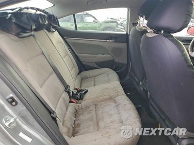 Zdjęcie 10 z 12 samochodu: 2018 HYUNDAI ELANTRA SEL VIN:KMHD84LF9JU607831 - miniatura