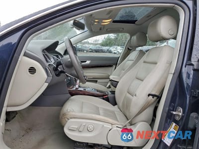 Zdjęcie 7 z 12 samochodu: 2010 AUDI A6 PREMIUM PLUS VIN:WAUFGAFBXAN063970 - miniatura