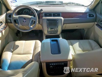 Zdjęcie 8 z 13 samochodu: 2011 GMC YUKON VIN:1GKS1CE01BR186585 - miniatura