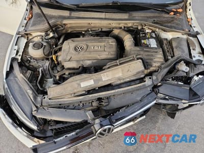 Zdjęcie 11 z 12 samochodu: 2018 VOLKSWAGEN GOLF S VIN:3VWG17AU8JM273799 - miniatura