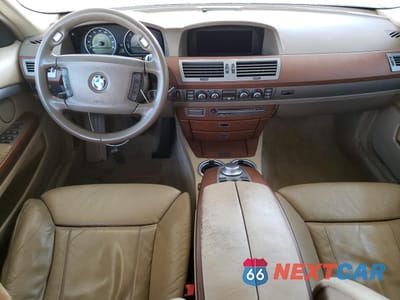Zdjęcie 8 z 12 samochodu: 2006 BMW 750 LI VIN:WBAHN83586DT32678 - miniatura