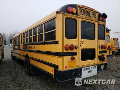 Trzecie zdjęcie samochodu z tyłu: 2009 IC CORPORATION 3000 CE - school bus VIN:4DRBUSKN59B102005 - miniatura