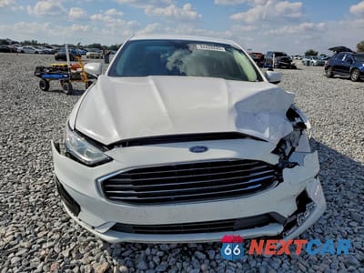 Piąte zdjęcie samochodu w środku: 2020 FORD FUSION SE VIN:3FA6P0HD0LR247526 - miniatura