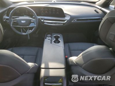 Zdjęcie 8 z 14 samochodu: 2025 CADILLAC LYRIQ LUXURY VIN:1GYKPTRL3SZ301552 - miniatura