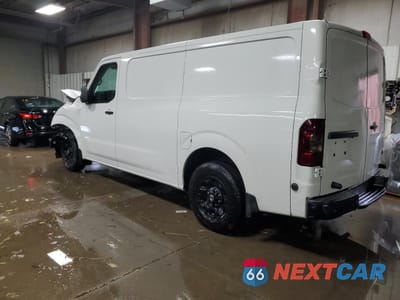 Drugie zdjęcie samochodu z przodu: 2018 NISSAN NV 2500 HD SV VIN:1N6BF0KY2JN811326 - miniatura