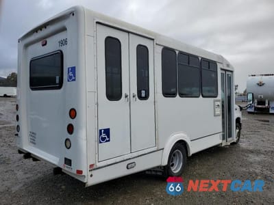 Czwarte zdjęcie samochodu z boku: 2019 FORD ECONOLINE E-350 - WHEELCHAIR SHUTTLE BUS *** PRIOR FLEET *** VIN:1FDEE3FS1KDC00958 - miniatura