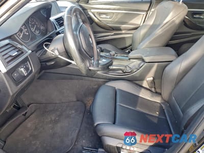 Zdjęcie 7 z 12 samochodu: 2018 BMW 330 I VIN:WBA8B9G54JNU96666 - miniatura