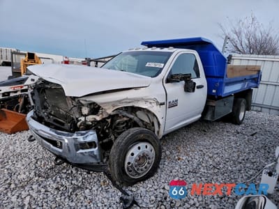 2016 RAM 5500 3C7WRNBJ1GG121342 - główne zdjęcie licytacji z USA - miniatura