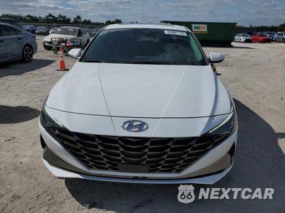 Piąte zdjęcie samochodu w środku: 2023 HYUNDAI ELANTRA LIMITED VIN:KMHLN4AJXPU047273 - miniatura