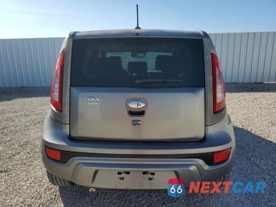 Zdjęcie 6 z 11 samochodu: 2013 KIA SOUL VIN:KNDJT2A64D7484147 - miniatura