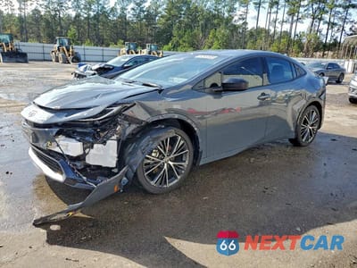 2026 TOYOTA PRIUS XLE JTDACAAU5T3067778 - główne zdjęcie licytacji z USA - miniatura