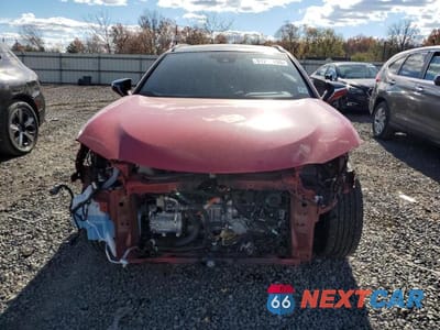 Piąte zdjęcie samochodu w środku: 2023 LEXUS UX 250H BASE VIN:JTHB9JBH5P2067701 - miniatura