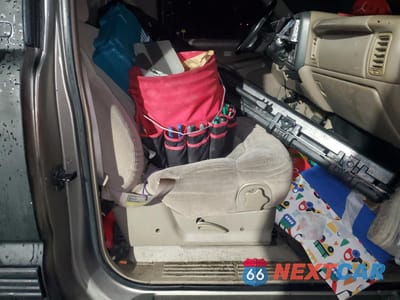 Zdjęcie 10 z 12 samochodu: 2001 CHEVROLET SILVERADO K1500 VIN:1GCEK14T51Z313567 - miniatura