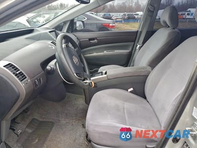 Zdjęcie 7 z 13 samochodu: 2004 TOYOTA PRIUS VIN:JTDKB20U640109098 - miniatura
