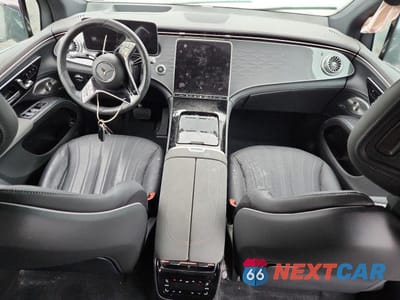 Zdjęcie 8 z 13 samochodu: 2023 MERCEDES-BENZ EQS SUV 450 4MATIC VIN:4JGDM2EB4PA002037 - miniatura