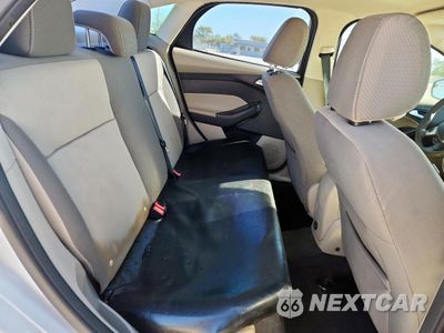 Zdjęcie 10 z 12 samochodu: 2014 FORD FOCUS SE VIN:1FADP3F2XEL259310 - miniatura