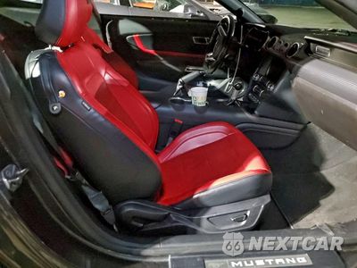 Zdjęcie 13 z 14 samochodu: 2019 FORD MUSTANG VIN:1FA6P8TH7K5188212 - miniatura