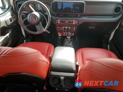 Zdjęcie 8 z 13 samochodu: 2024 JEEP GLADIATOR RUBICON VIN:1C6JJTBGXRL107623 - miniatura