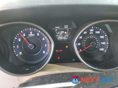 Zdjęcie 9 z 12 samochodu: 2015 HYUNDAI ELANTRA SE VIN:5NPDH4AE4FH561664 - miniatura