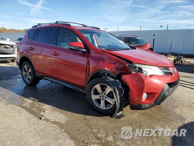 Czwarte zdjęcie samochodu z boku: 2015 TOYOTA RAV4 XLE VIN:JTMWFREV9FD052889 - miniatura