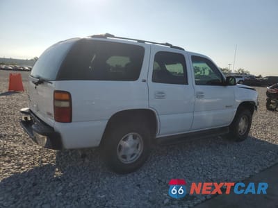Trzecie zdjęcie samochodu z tyłu: 2003 GMC YUKON VIN:1GKEC13V33R222112 - miniatura
