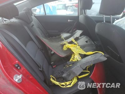 Zdjęcie 10 z 12 samochodu: 2016 KIA FORTE LX VIN:KNAFX4A62G5579440 - miniatura