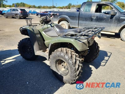 Trzecie zdjęcie samochodu z tyłu: 2013 HONDA TRX500 FE VIN:1HFTE387XD4100533 - miniatura
