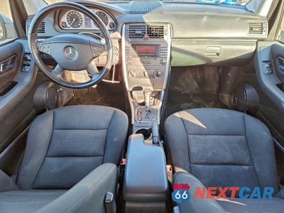 Zdjęcie 8 z 11 samochodu: 2008 MERCEDES-BENZ B200 VIN:WDDFH33X28J351212 - miniatura