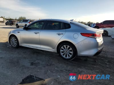 Drugie zdjęcie samochodu z przodu: 2017 KIA OPTIMA LX VIN:5XXGT4L33HG161374 - miniatura