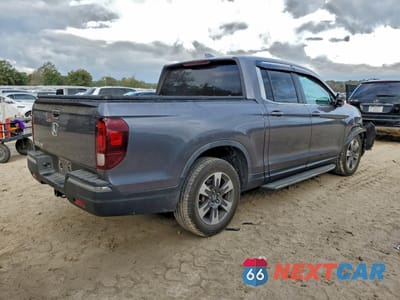 Trzecie zdjęcie samochodu z tyłu: 2017 HONDA RIDGELINE RTL VIN:5FPYK2F69HB002371 - miniatura