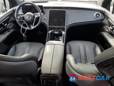 Zdjęcie 8 z 12 samochodu: 2023 MERCEDES-BENZ EQS SUV 450 4MATIC VIN:4JGDM2EB5PA028047 - miniatura