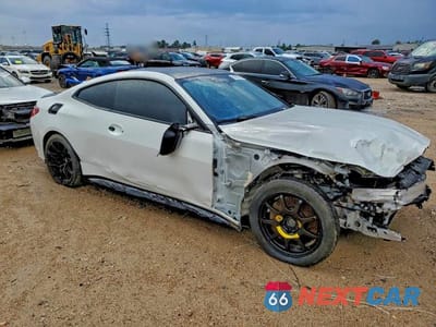 Czwarte zdjęcie samochodu z boku: 2024 BMW M4 COMPETITION VIN:WBS43AZ02RCP62199 - miniatura