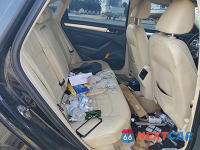 Zdjęcie 10 z 12 samochodu: 2013 VOLKSWAGEN PASSAT VIN:1VWBH7A32DC116675 - miniatura