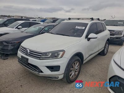 2016 VOLKSWAGEN TOUAREG SPORT WVGEF9BP9GD000516 - główne zdjęcie licytacji z USA - miniatura