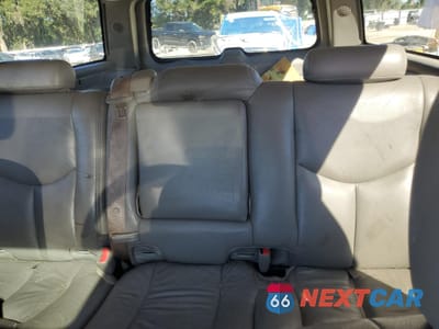 Zdjęcie 10 z 15 samochodu: 2004 CHEVROLET SUBURBAN K1500 VIN:1GNFK16Z74J254327 - miniatura