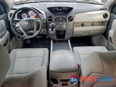 Zdjęcie 8 z 13 samochodu: 2012 HONDA PILOT LX VIN:5FNYF4H29CB021871 - miniatura
