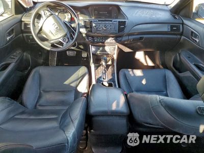 Zdjęcie 8 z 16 samochodu: 2017 HONDA ACCORD SPORT SPECIAL EDITION VIN:1HGCR2F13HA130263 - miniatura
