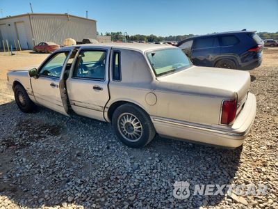 Drugie zdjęcie samochodu z przodu: 1996 LINCOLN TOWN CAR CARTIER VIN:1LNLM83W6TY635368 - miniatura