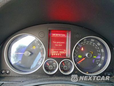 Zdjęcie 9 z 12 samochodu: 2008 VOLKSWAGEN GTI VIN:WVWHV71K68W245472 - miniatura