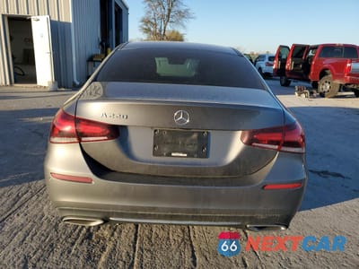Zdjęcie 6 z 12 samochodu: 2019 MERCEDES-BENZ A 220 VIN:WDD3G4EB8KW014583 - miniatura