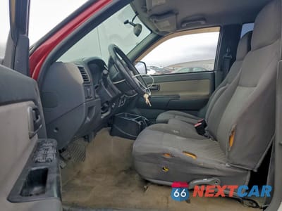 Zdjęcie 7 z 14 samochodu: 2004 GMC CANYON VIN:1GTCS136048157256 - miniatura